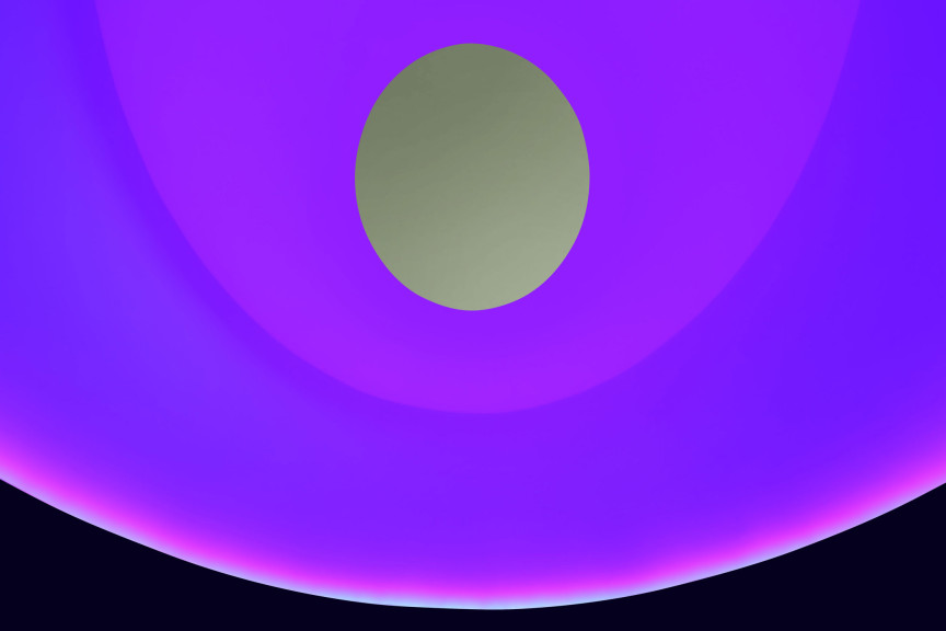 An oval oculus surrounded by purple
