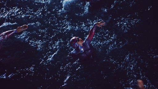 still from "Diver" 