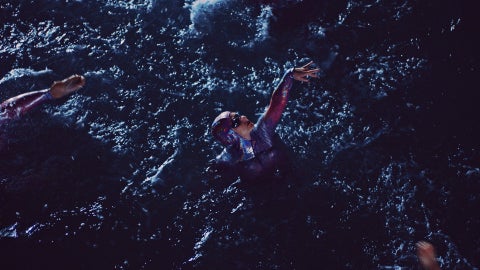 still from "Diver" 